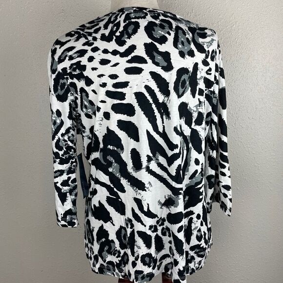 NWT Passports Black, Gray & White Animal Print Top - Picture 8 of 9